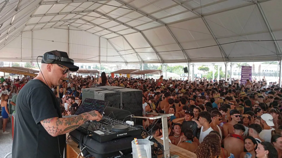 Almuñécar presenta una Feria de Día con 20 casetas y cinco conciertos gratuitos - Vida y Cultura - Diario Costa Tropical