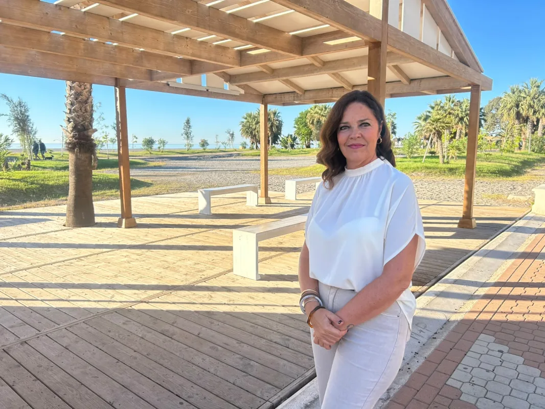 Las Biblioplayas de Motril superan 400 préstamos este verano - Diario Costa Tropical