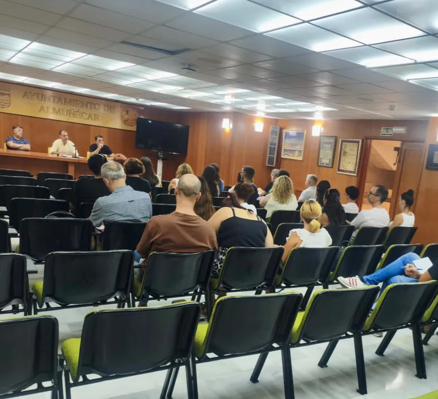 El Consejo Escolar de Almuñécar aprueba los dos días no lectivos