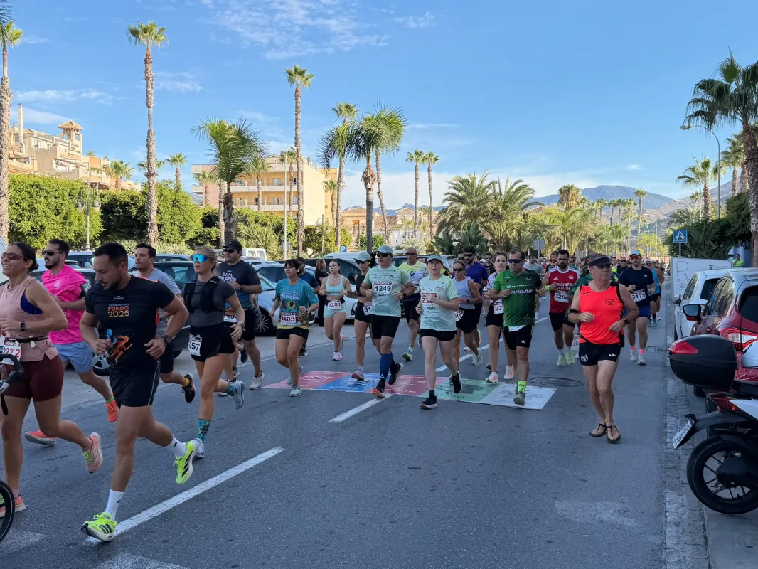Almuñécar acoge la XXXVII Prueba de Fondo Trópico de Europa