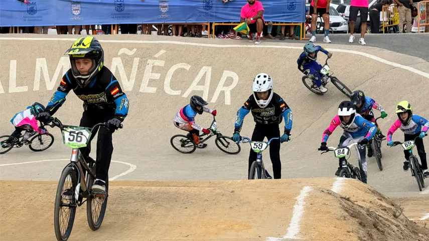 Almuñécar acoge con éxito la tercera prueba de la Copa Andalucía BMX 2026 - Diario Costa Tropical
