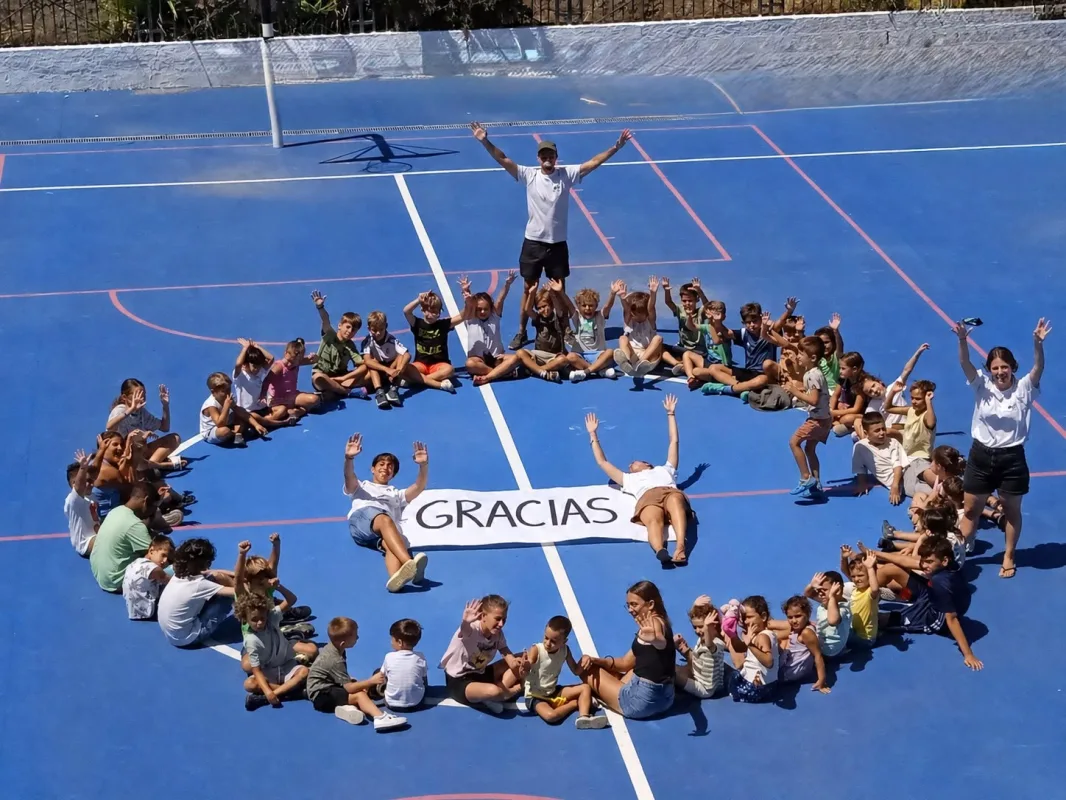Más de 20 familias disfrutan del Campamento Inclusivo de Verano en Almuñécar - Almuñécar - Diario Costa Tropical