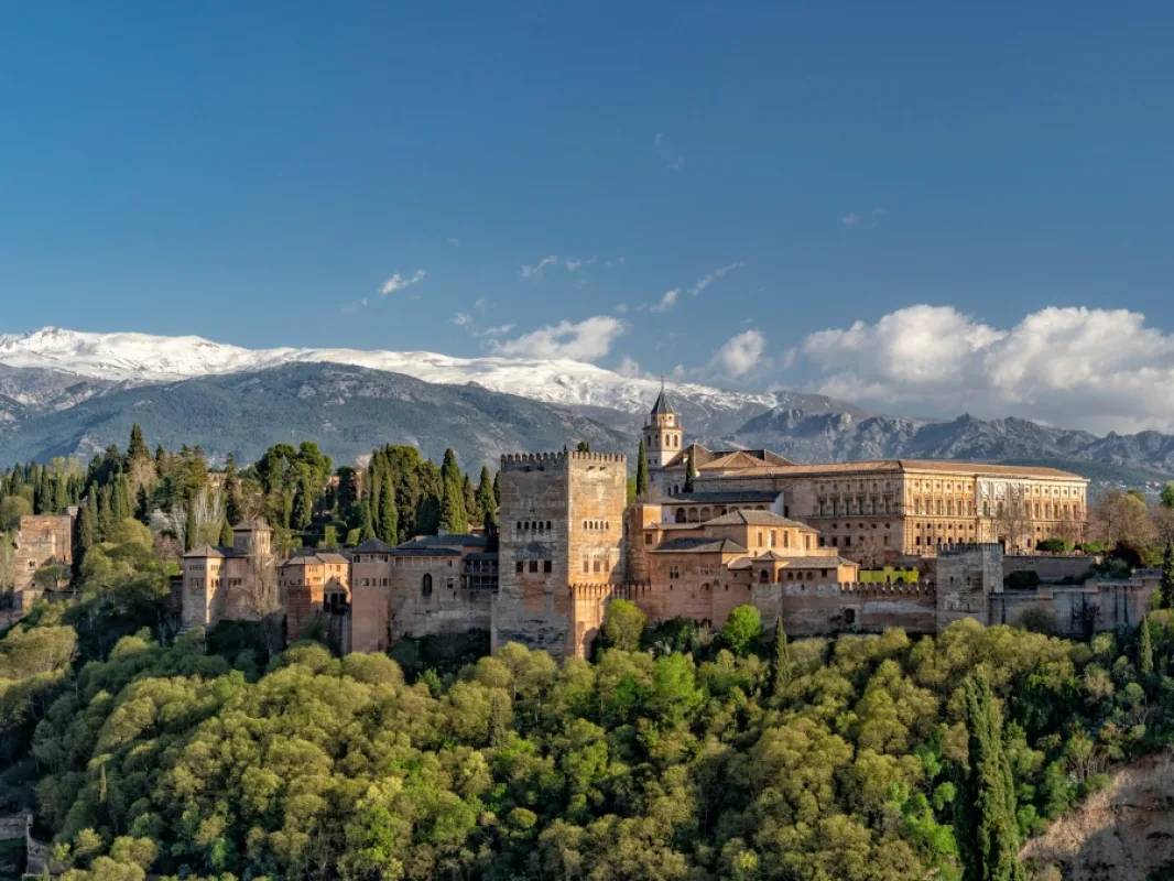 Motril ofrece visita guiada gratuita a la Alhambra este sábado - Diario Costa Tropical