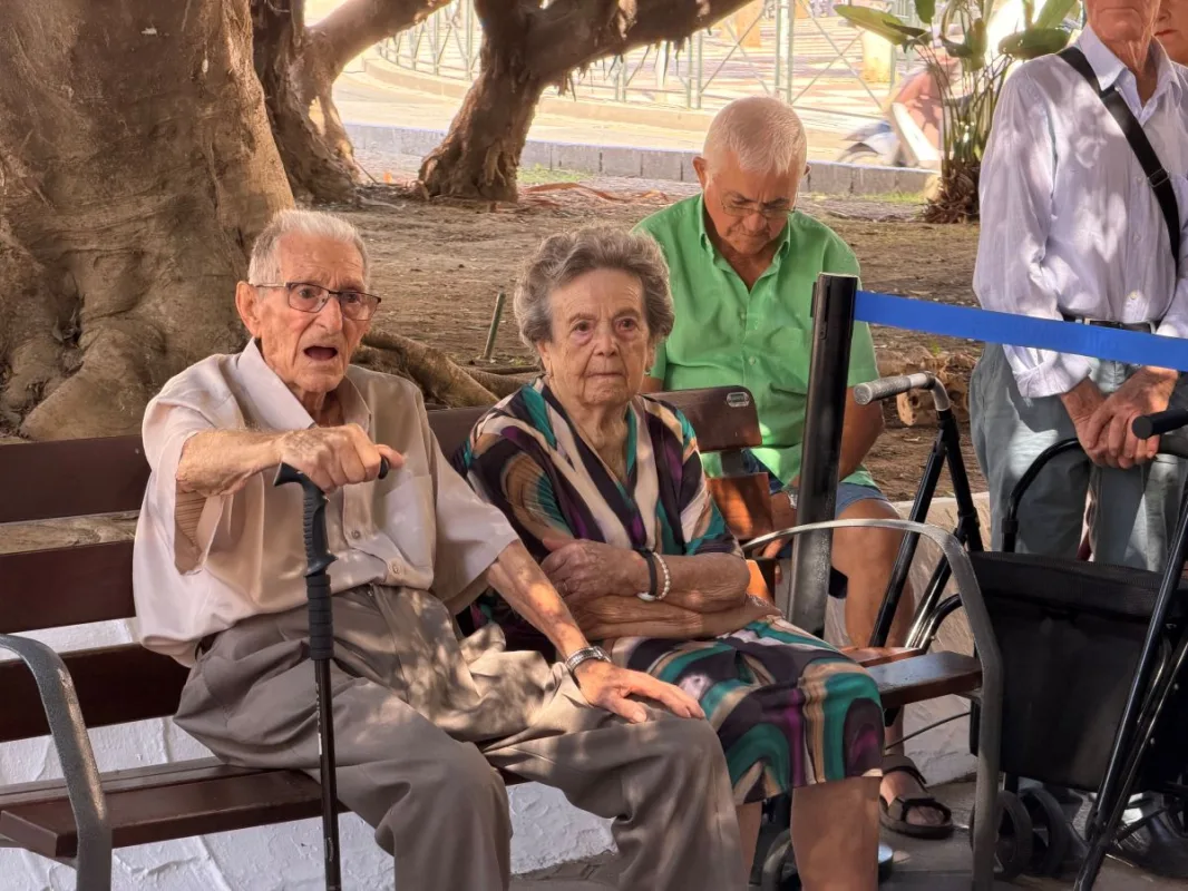 Almuñécar dedica un monolito en honor al artesano Félix Jiménez Ruiz